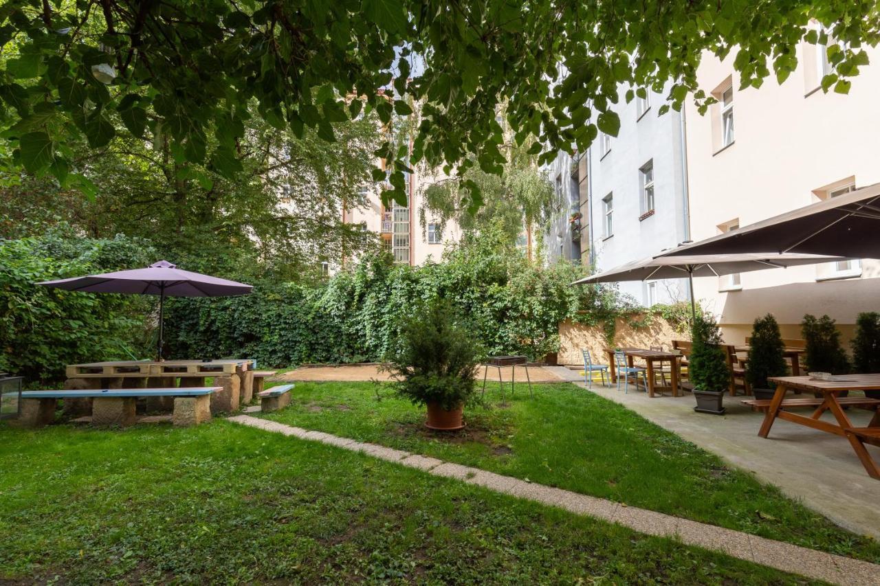 Hostel Dakura Prag Exterior foto